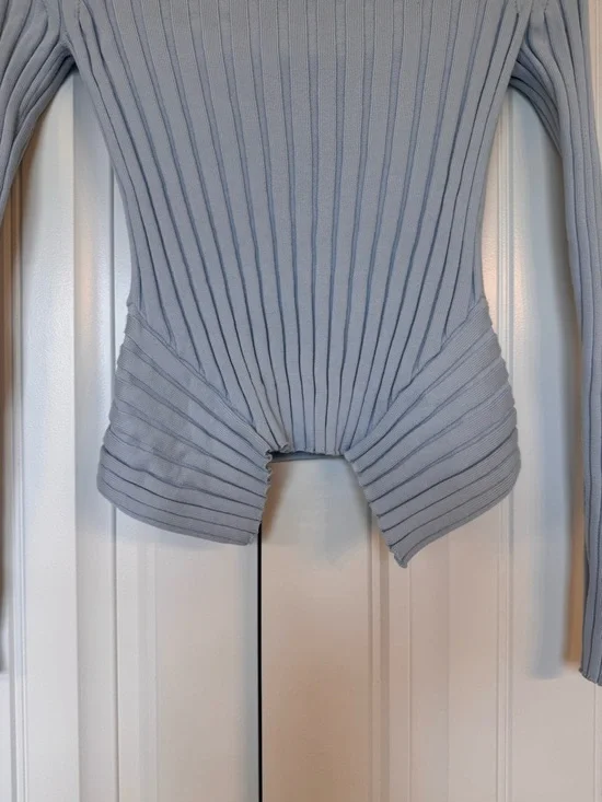 Stella McCartney Light Blue Ribbed Knit sweater, made in Italy, XS - Picture 4 of 9